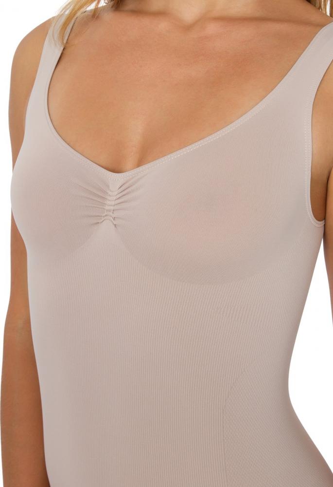 FIGURE SHAPING TANK TOP